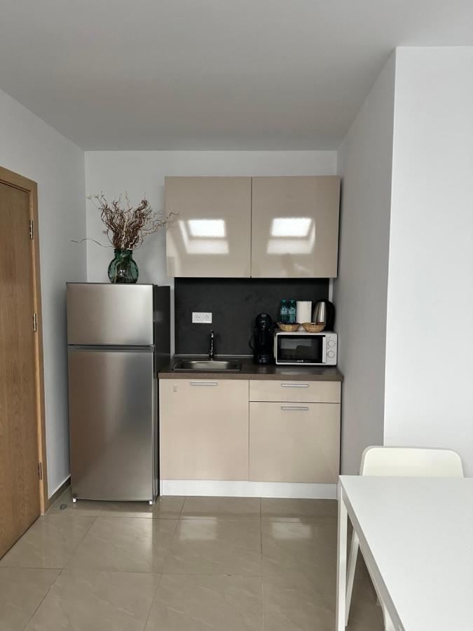 Blue Central Apartment Велико Търново Екстериор снимка